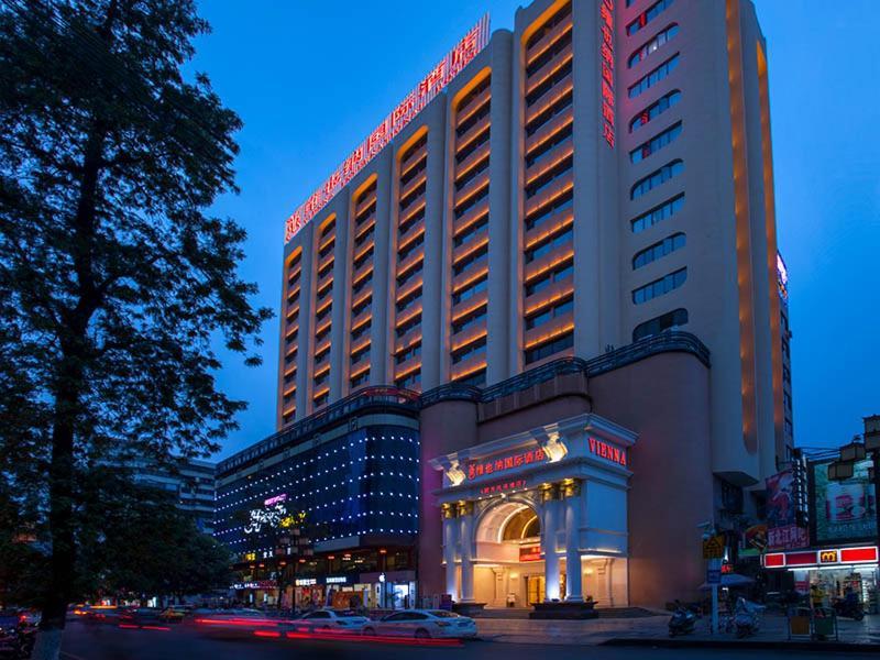 Vienna International Hotel Shaoguan Fengcailou Dış mekan fotoğraf